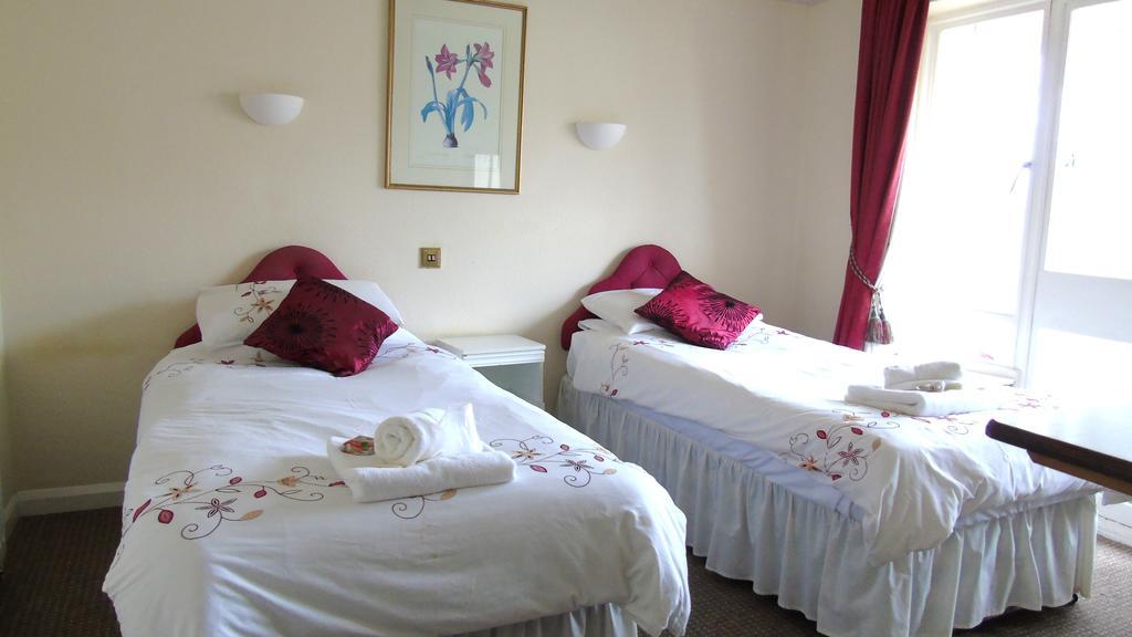 The Rutland Hotel Torquay Room photo